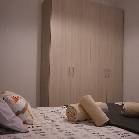 Casa Gli Scogli Apartment เคียวารี ภายนอก รูปภาพ